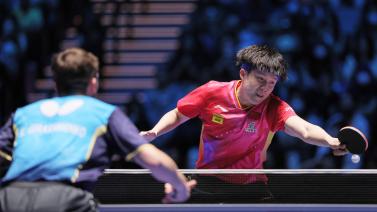 荷兰队前锋的表现引人担忧